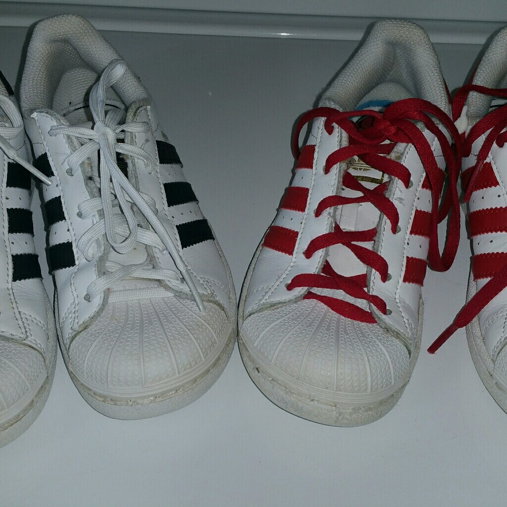 2 PAIRS ADIDAS SHELLTOES YOUTH SIZE 1.5